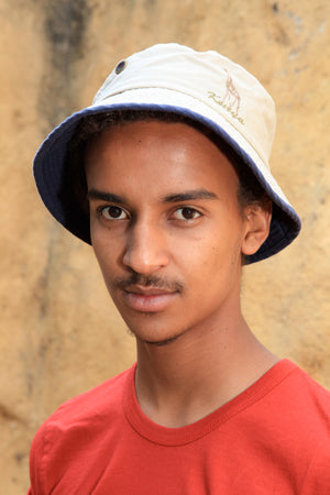 Small Giraffe – African Safari Bucket Hat | ONEWAY Kenya