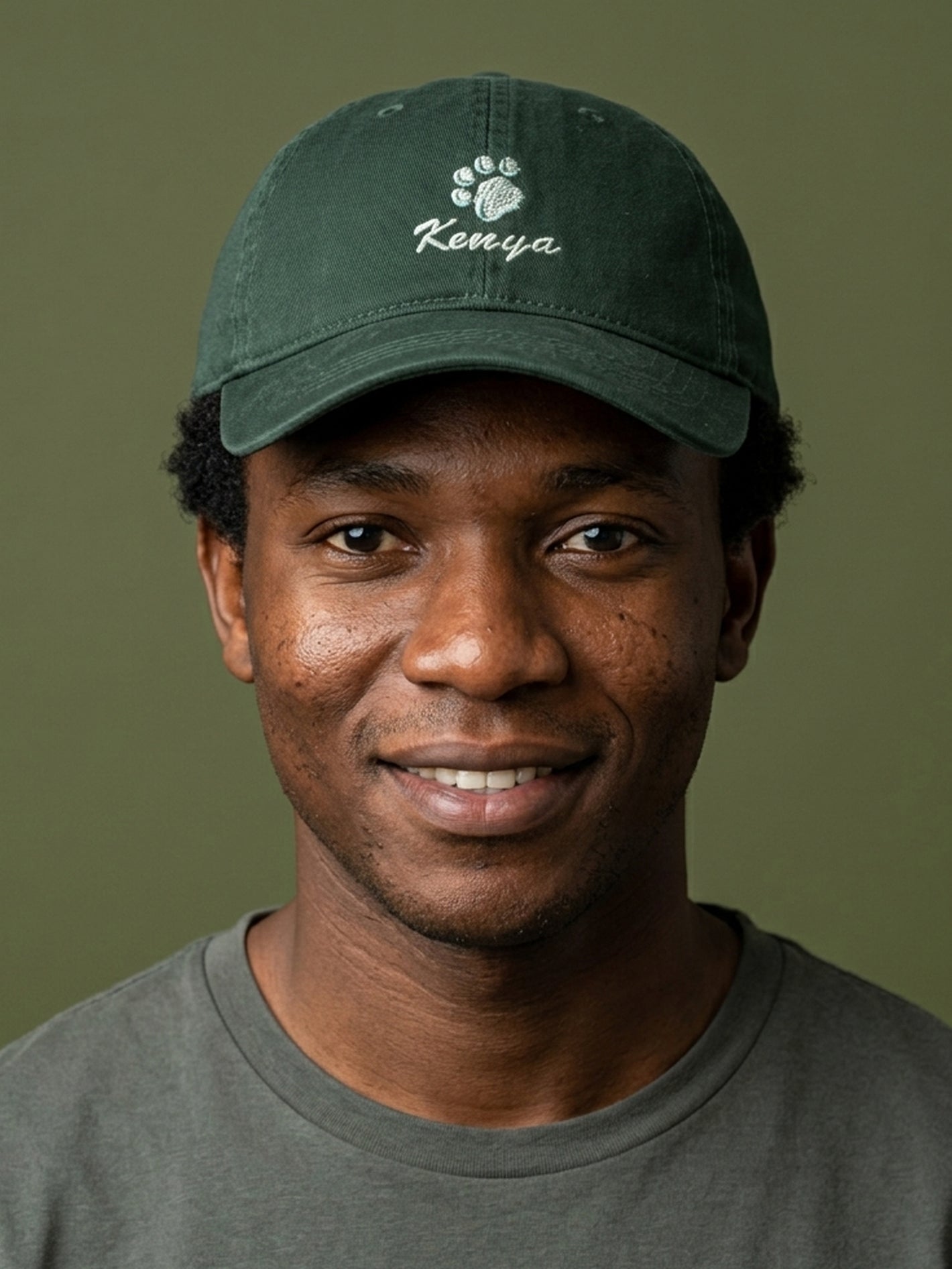 Small Paw Cap - Stylish Embroidered Cotton Twill Cap for Everyday Wear